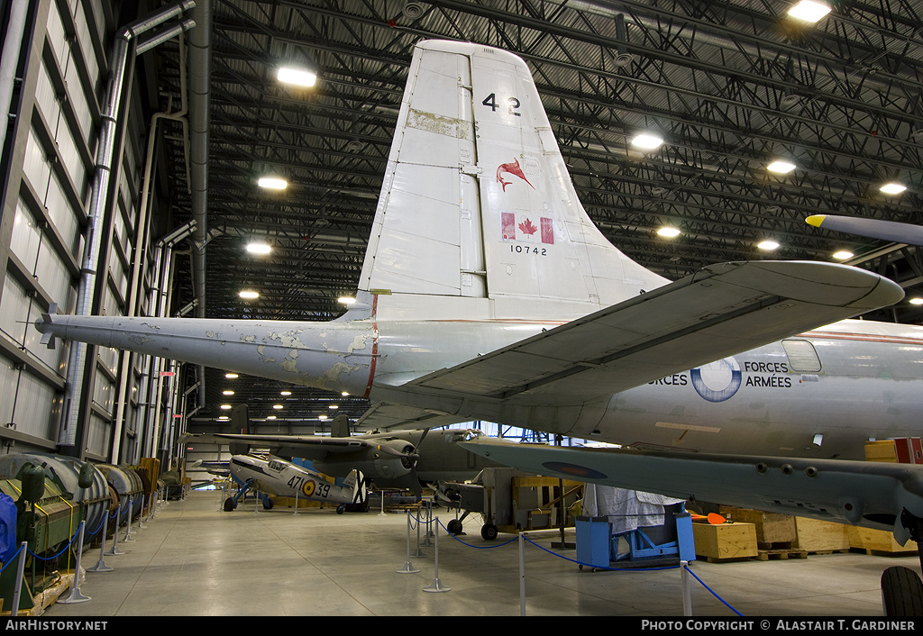 Aircraft Photo of 10742 | Canadair CP-107 Argus 2 (CL-28-2) | Canada - Air Force | AirHistory.net #55825
