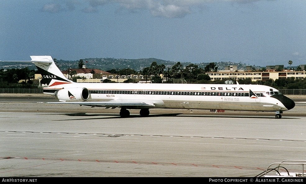 Aircraft Photo of N911DA | McDonnell Douglas MD-90-30 | Delta Air Lines | AirHistory.net #55848