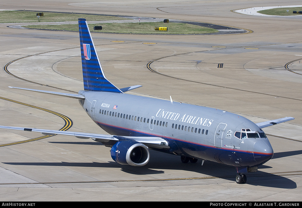 Aircraft Photo of N328UA | Boeing 737-322 | United Airlines | AirHistory.net #56014