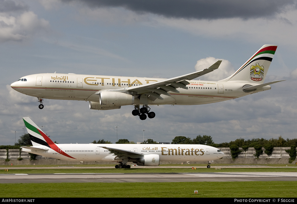 Aircraft Photo of A6-EYS | Airbus A330-243 | Etihad Airways | AirHistory.net #56155