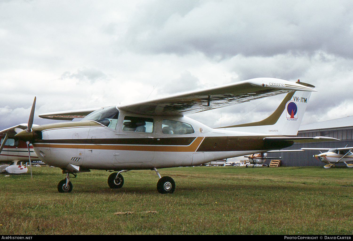 Aircraft Photo of VH-ITM | Cessna 210M Centurion II | Fliteway | AirHistory.net #56158