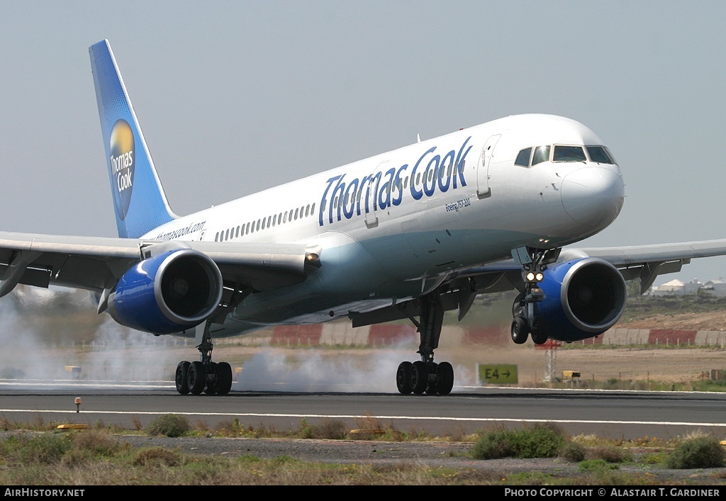 Aircraft Photo of G-FCLF | Boeing 757-28A | Thomas Cook Airlines | AirHistory.net #56168