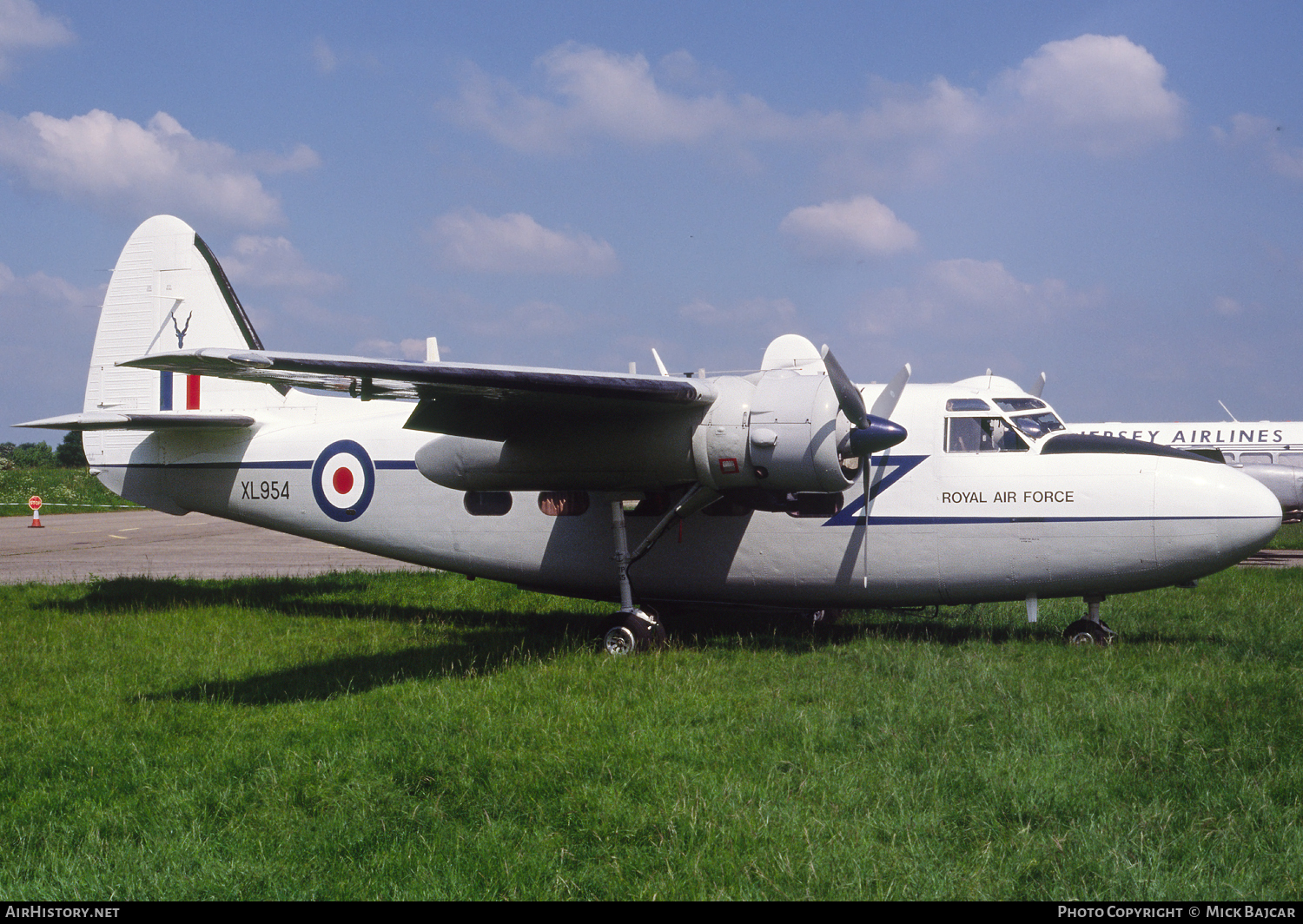 Aircraft Photo of G-BXES / XL954 | Hunting Percival P.66 Pembroke C.1 | UK - Air Force | AirHistory.net #56189