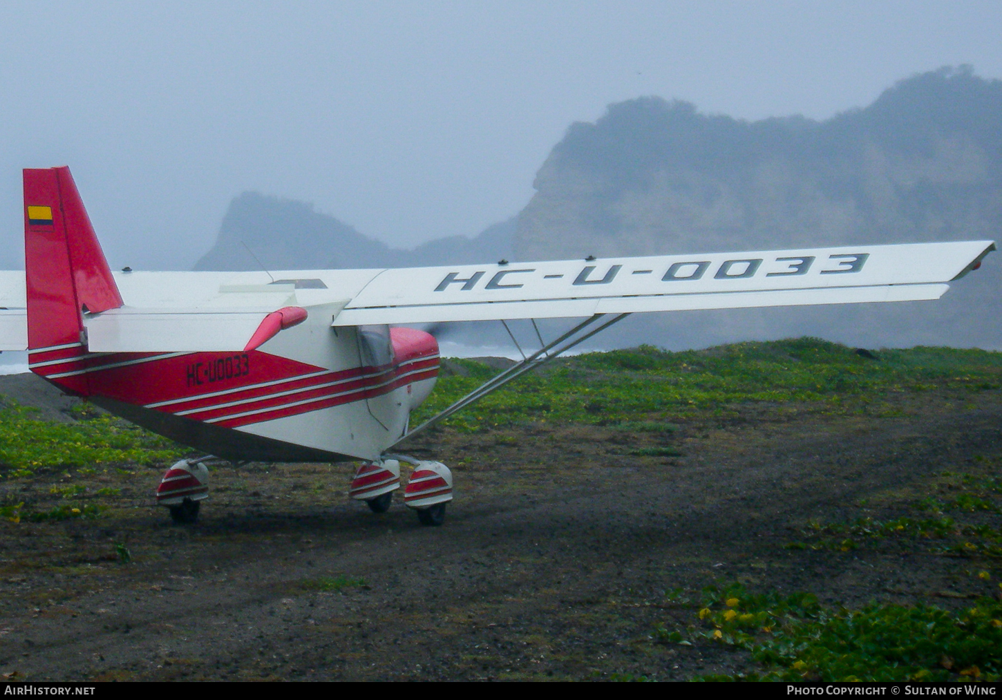 Aircraft Photo of HC-U0033 | Aerotec MXP-740-F | AirHistory.net #56205