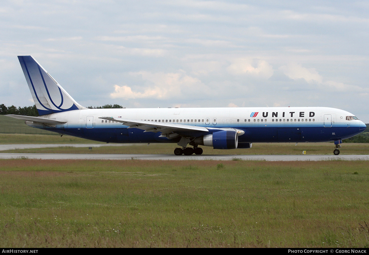 Aircraft Photo of N649UA | Boeing 767-322/ER | United Airlines | AirHistory.net #56318