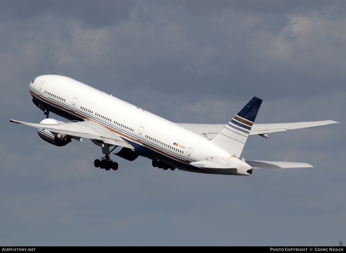 Aircraft Photo of EC-MIA | Boeing 777-28E/ER | Privilege Style | AirHistory.net #56344