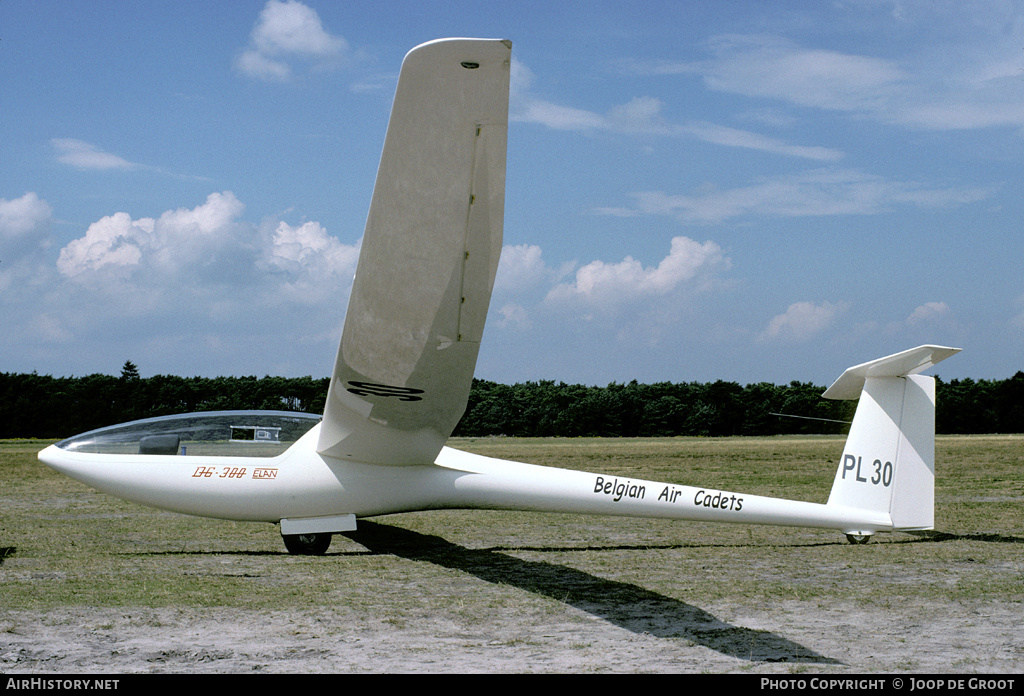Aircraft Photo of PL30 | Elan DG-300 | Belgium - Air Force | AirHistory.net #56381