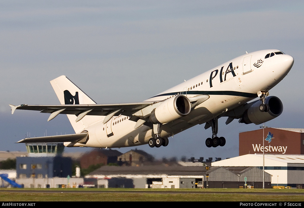 Aircraft Photo of AP-BDZ | Airbus A310-308 | Pakistan International Airlines - PIA | AirHistory.net #56453