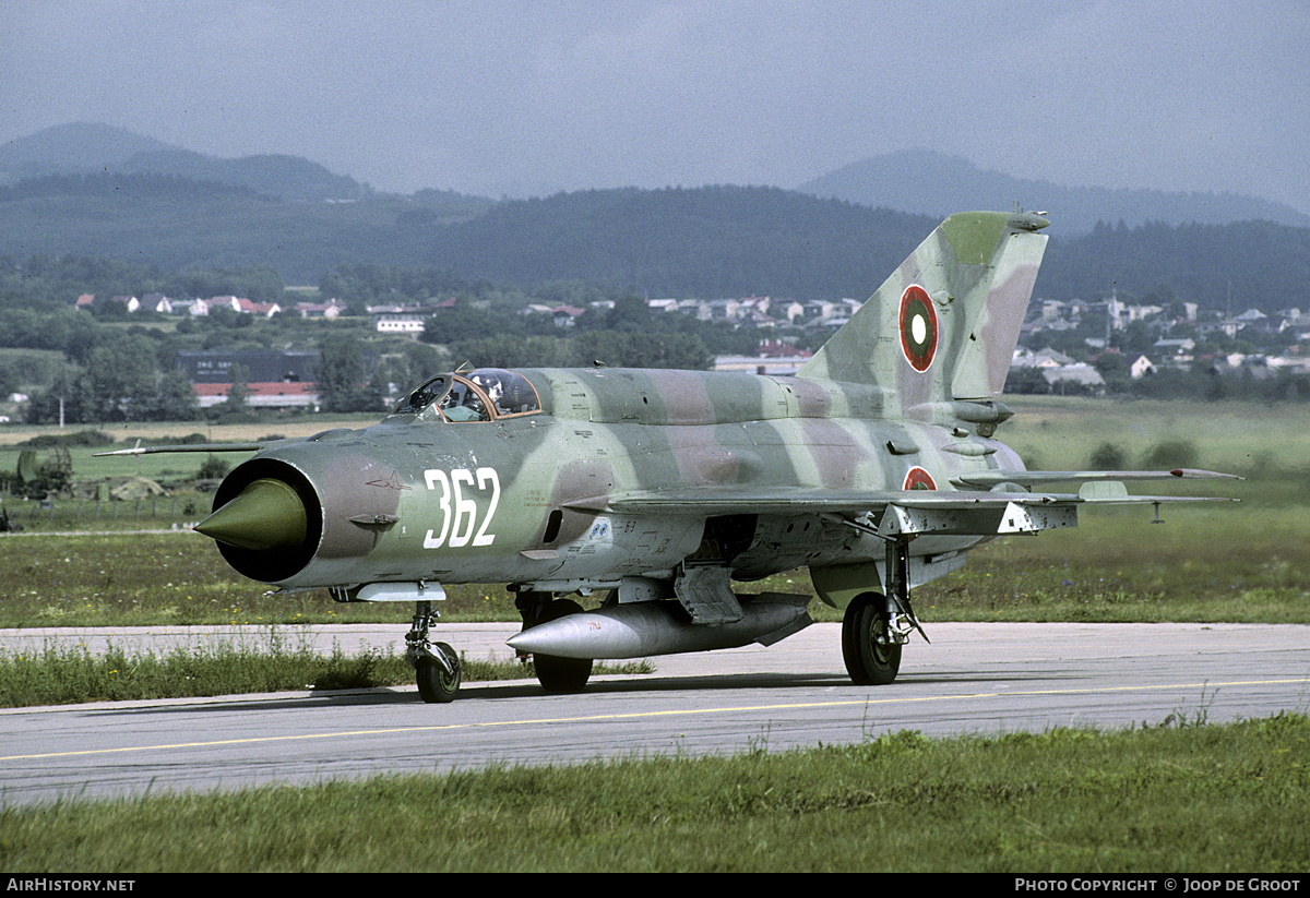 Aircraft Photo of 362 | Mikoyan-Gurevich MiG-21bis | Bulgaria - Air Force | AirHistory.net #56478