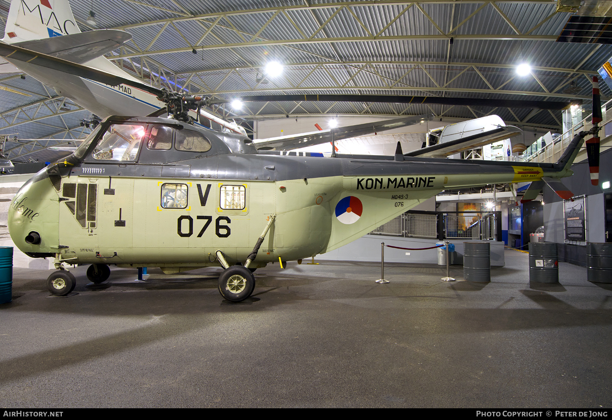 Aircraft Photo of 076 | Sikorsky HO4S-3 (S-55B) | Netherlands - Navy | AirHistory.net #56579