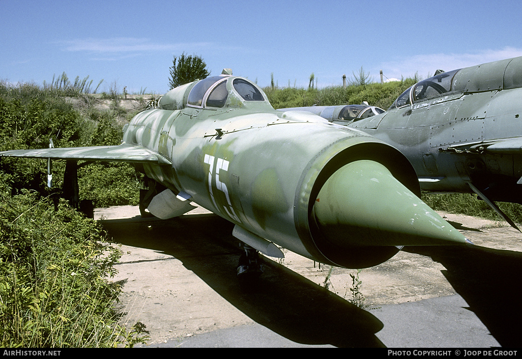 Aircraft Photo of 75 | Mikoyan-Gurevich MiG-21PFM | Bulgaria - Air Force | AirHistory.net #56657
