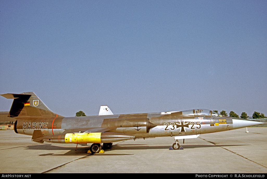 Aircraft Photo of 2325 | Lockheed F-104G Starfighter | Germany - Navy | AirHistory.net #56663