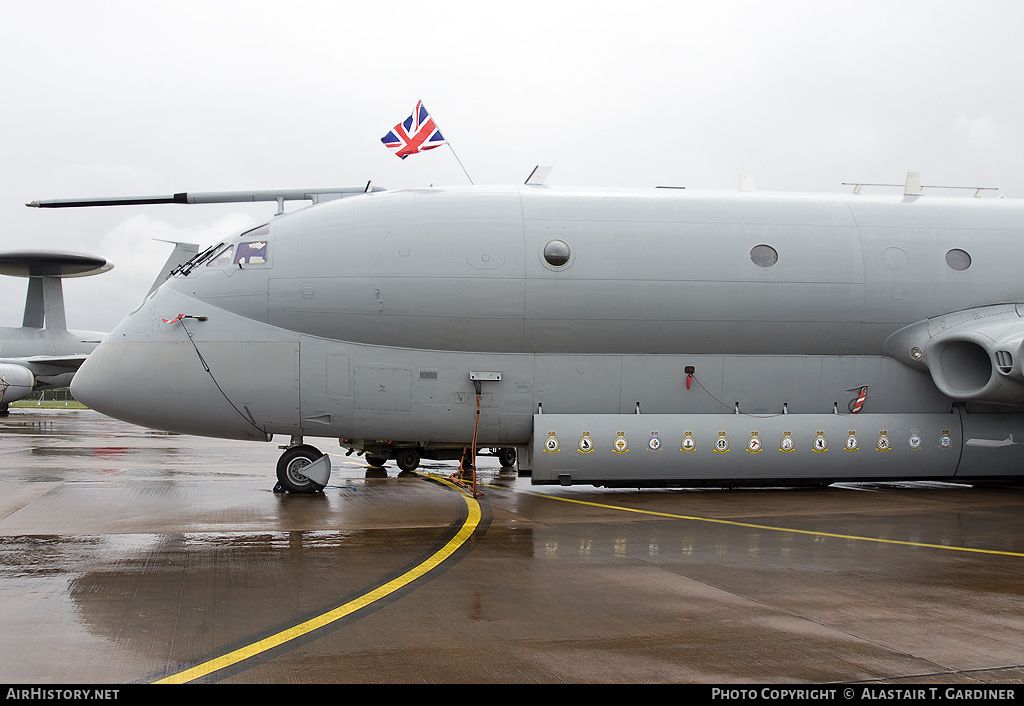 Aircraft Photo of XV226 | Hawker Siddeley Nimrod MR2 | UK - Air Force | AirHistory.net #56671