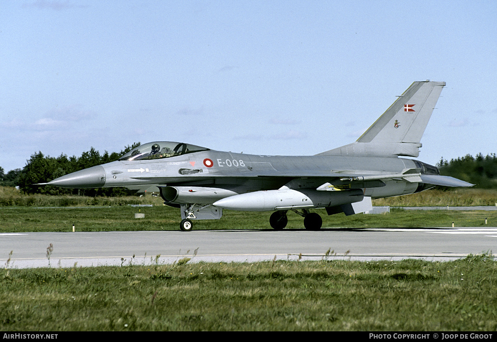 Aircraft Photo of E-008 | General Dynamics F-16A Fighting Falcon | Denmark - Air Force | AirHistory.net #56673