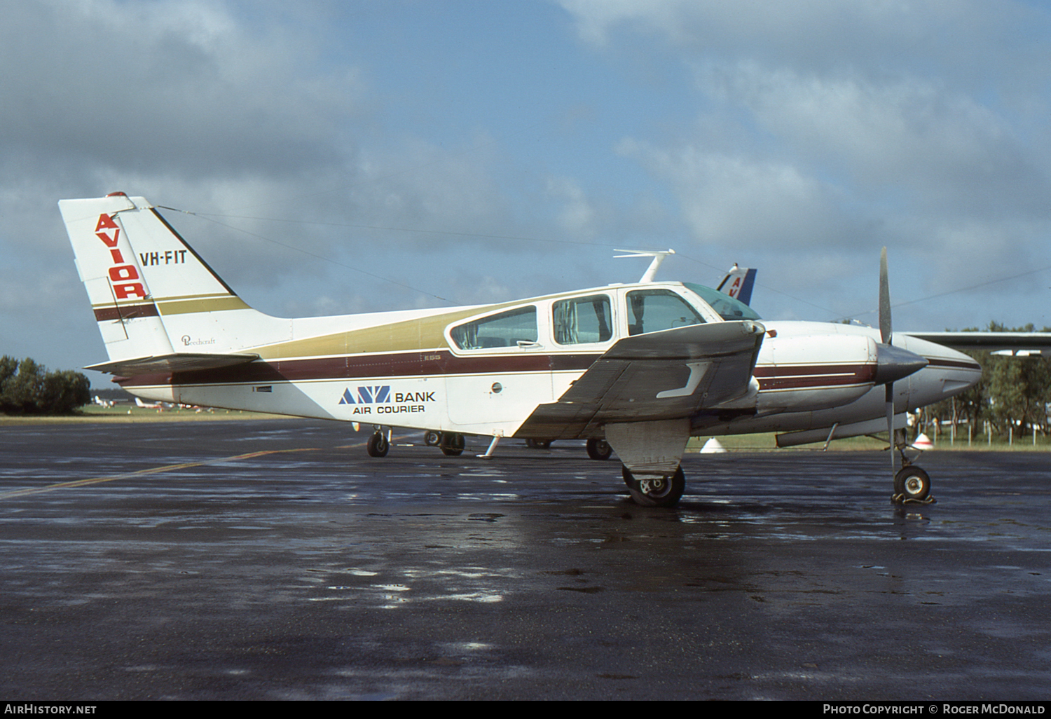 Aircraft Photo of VH-FIT | Beech E55 Baron | Avior Airlines | AirHistory.net #56713
