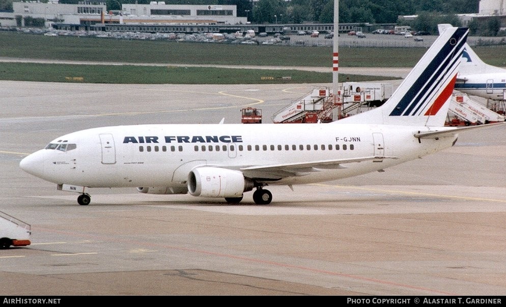 Aircraft Photo of F-GJNN | Boeing 737-528 | Air France | AirHistory.net #56788