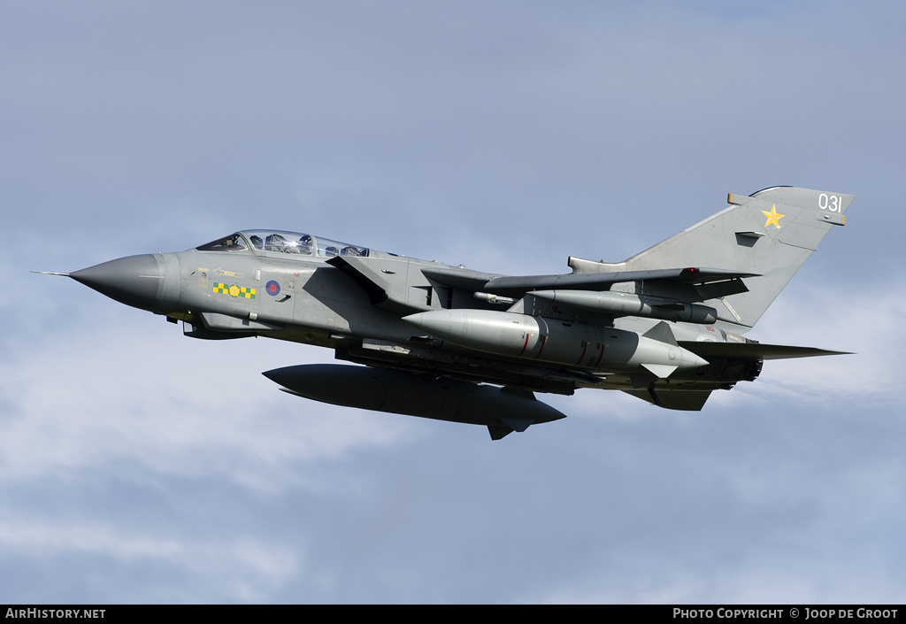 Aircraft Photo of ZA472 | Panavia Tornado GR4 | UK - Air Force | AirHistory.net #56817