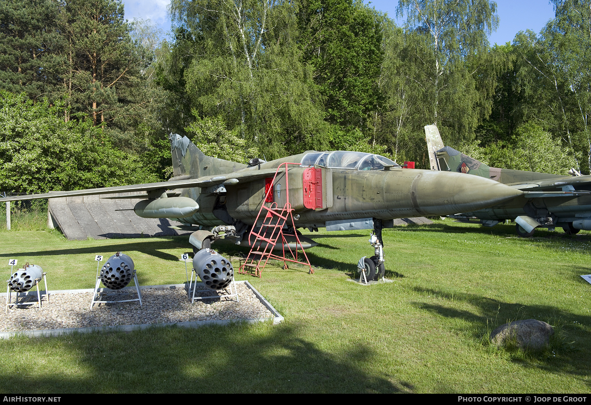 Aircraft Photo of 2062 | Mikoyan-Gurevich MiG-23UB | Germany - Air Force | AirHistory.net #56902