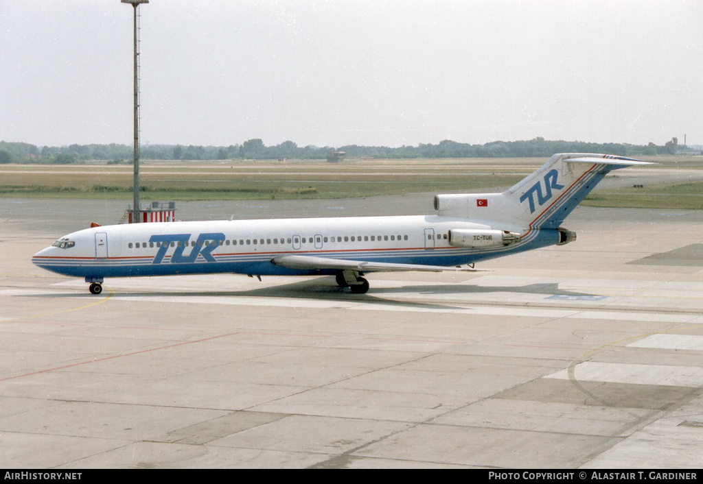 Aircraft Photo of TC-TUR | Boeing 727-230/Adv | TUR - European Airlines | AirHistory.net #56913