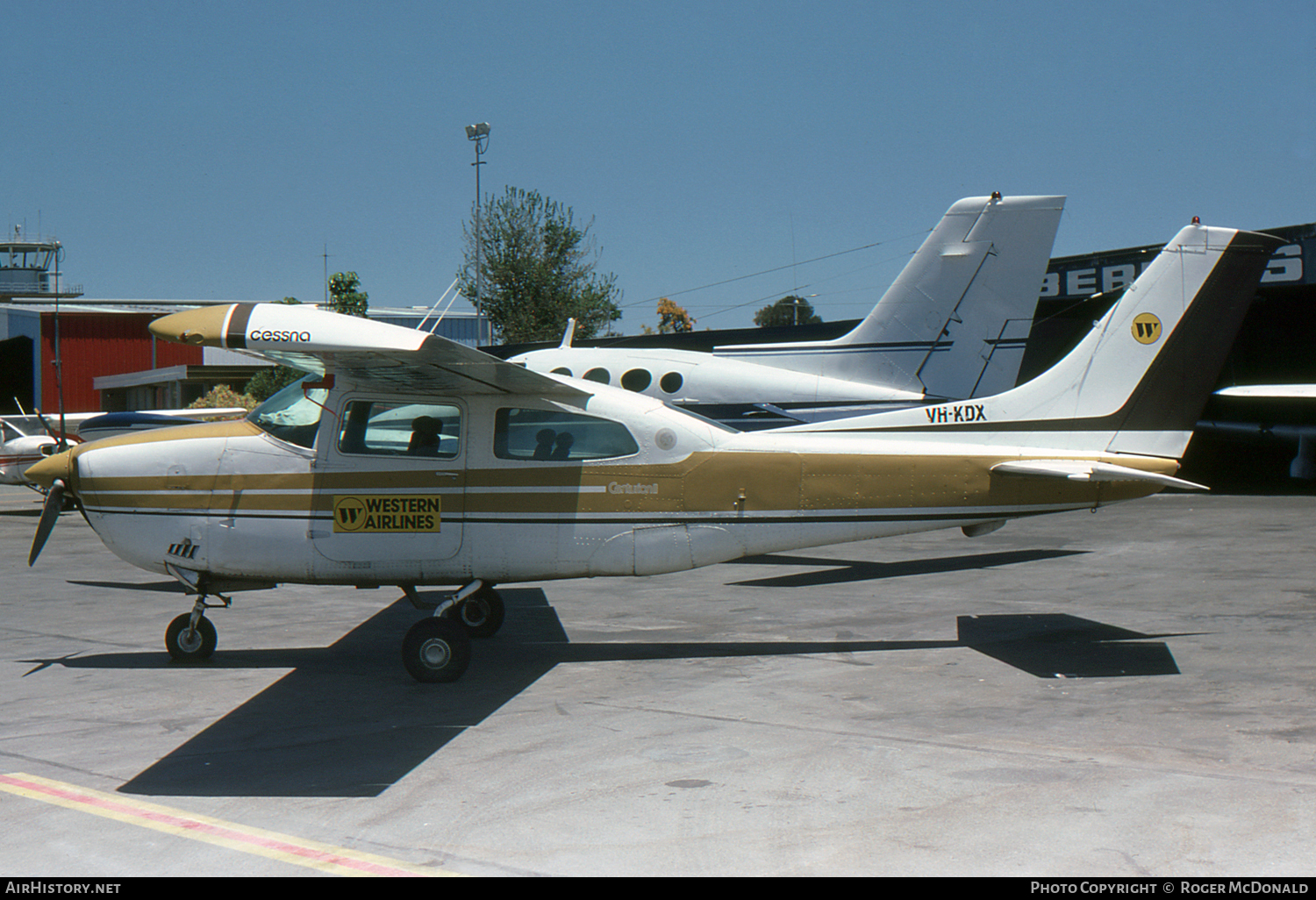 Aircraft Photo of VH-KDX | Cessna 210L Centurion II | Western Airlines | AirHistory.net #57162
