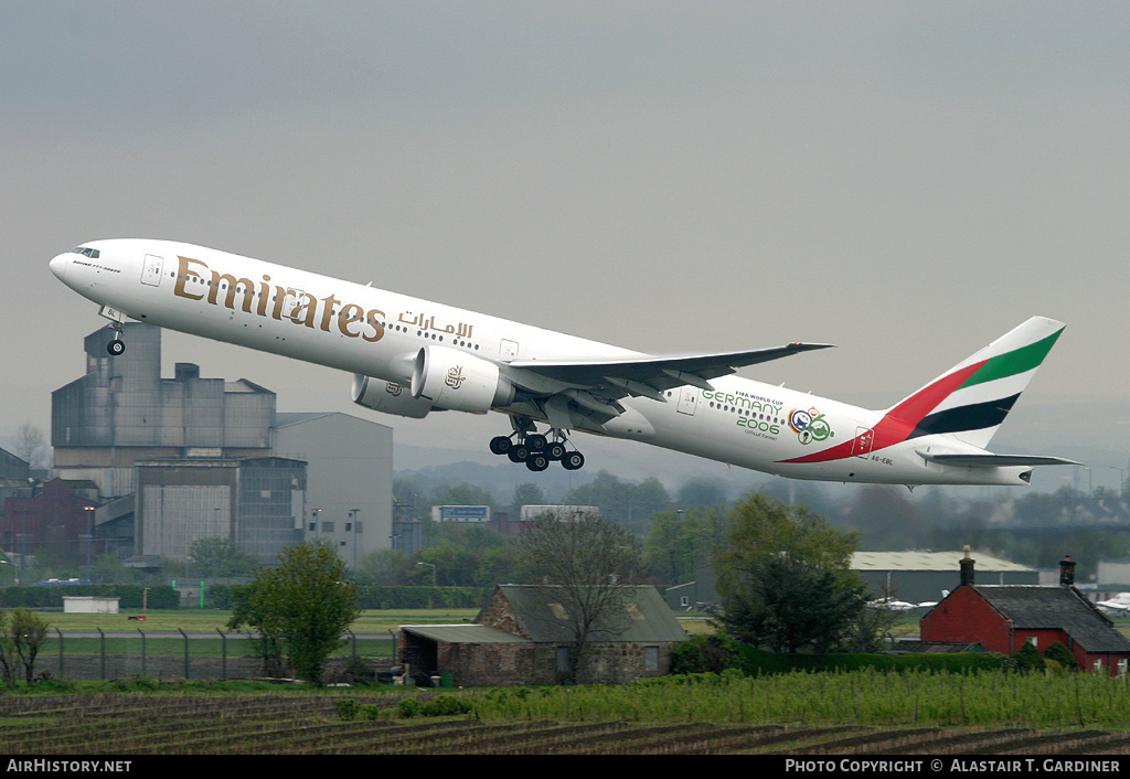 Aircraft Photo of A6-EBL | Boeing 777-31H/ER | Emirates | AirHistory.net #57171