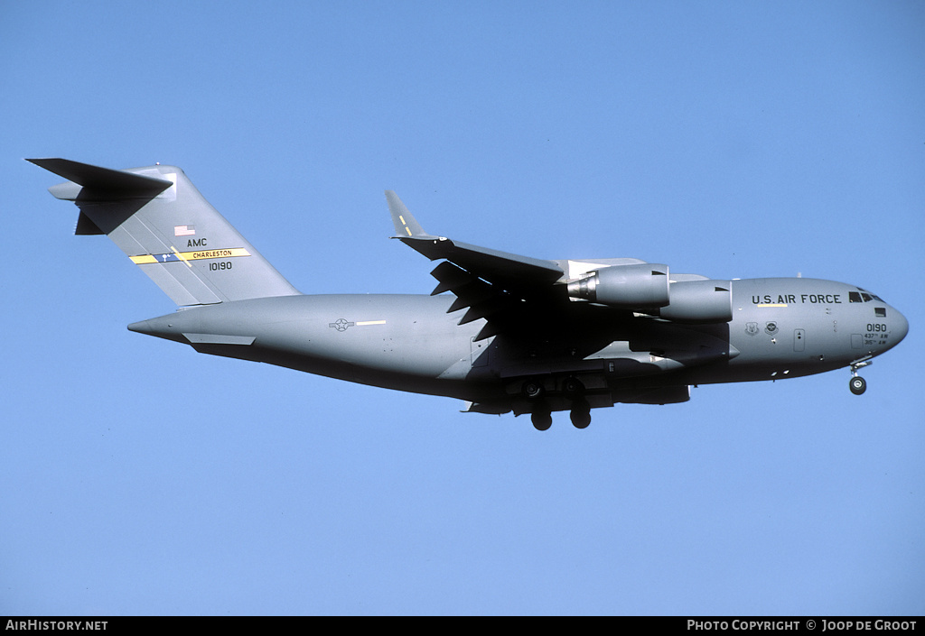 Aircraft Photo of 01-0190 / 10190 | Boeing C-17A Globemaster III | USA - Air Force | AirHistory.net #57217