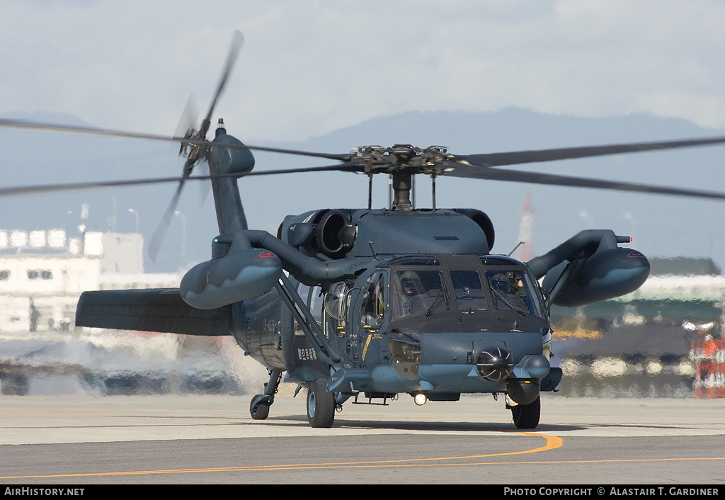 Aircraft Photo of 18-4575 | Sikorsky UH-60J (S-70A-12) | Japan - Air Force | AirHistory.net #57282