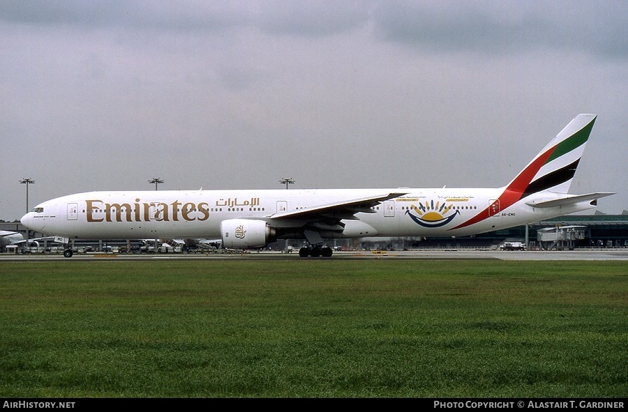 Aircraft Photo of A6-EMO | Boeing 777-31H | Emirates | AirHistory.net #57334