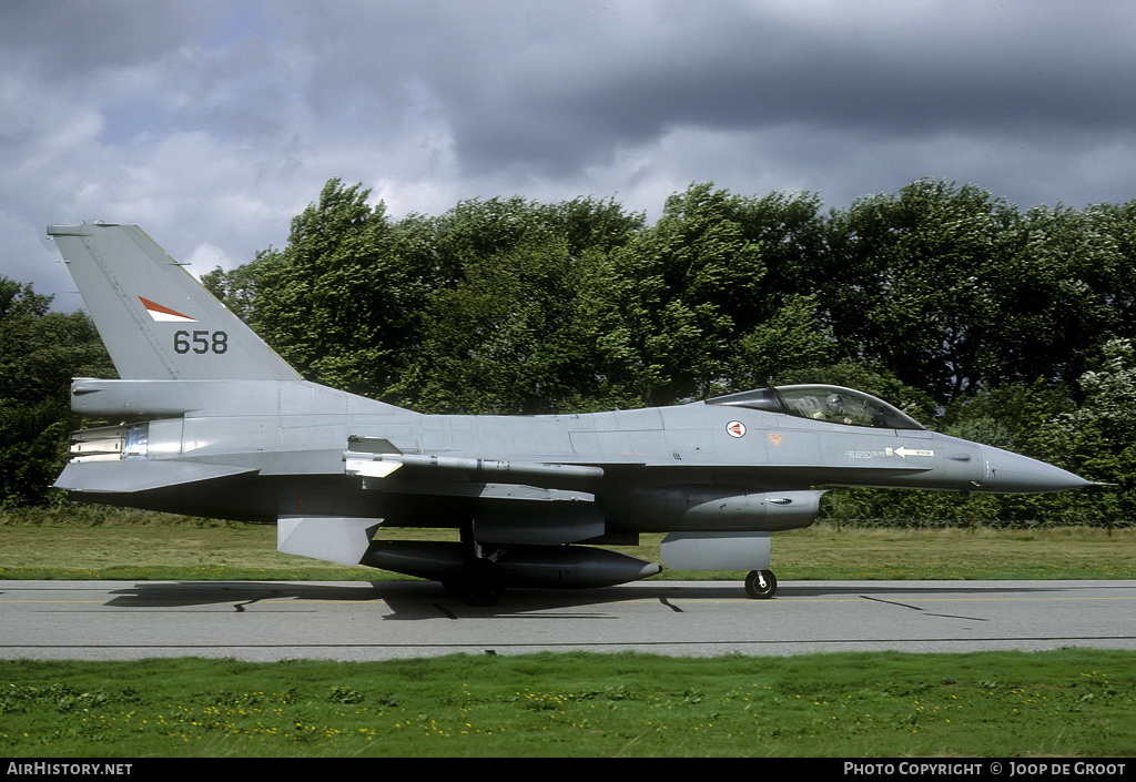 Aircraft Photo of 658 | General Dynamics F-16A Fighting Falcon | Norway - Air Force | AirHistory.net #57618