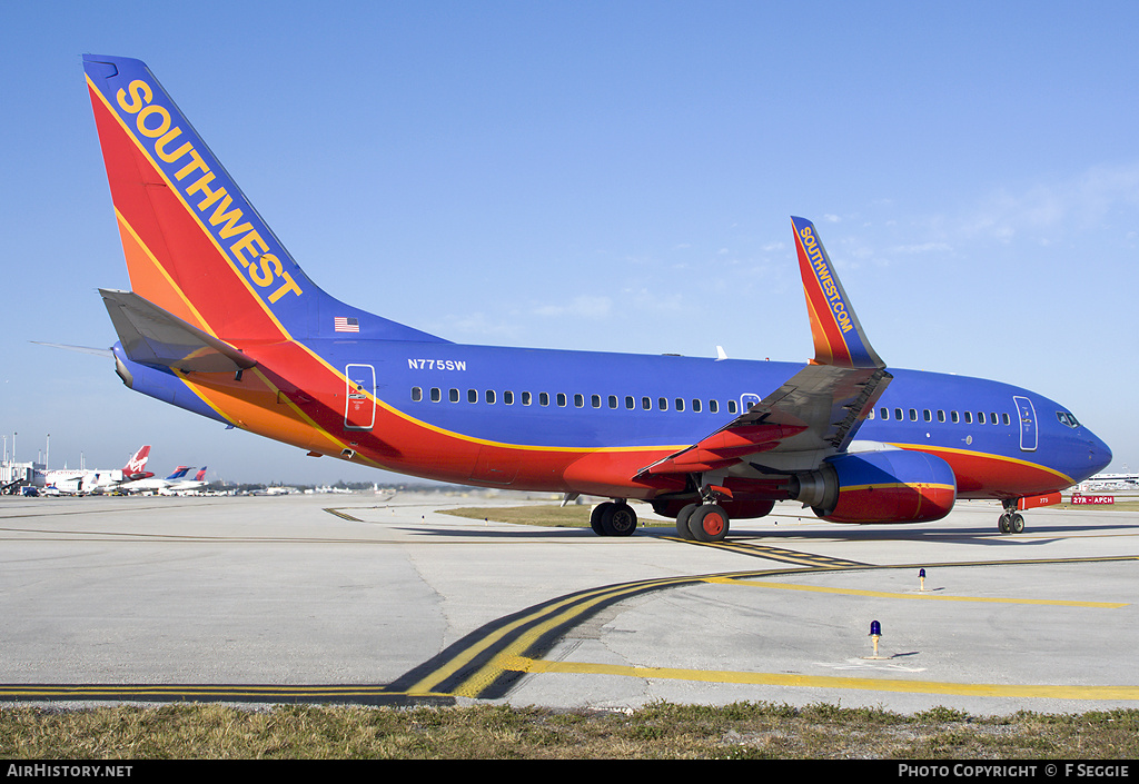 Aircraft Photo of N775SW | Boeing 737-7H4 | Southwest Airlines | AirHistory.net #57674
