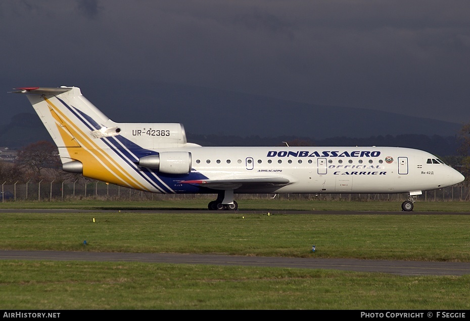 Aircraft Photo of UR-42383 | Yakovlev Yak-42D | Donbassaero | AirHistory.net #57679