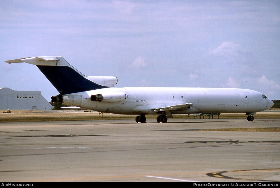 Aircraft Photo of VH-TXE | Boeing 727-281/Adv(F) | AirHistory.net #57688
