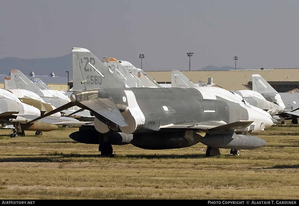 Aircraft Photo of 68-0580 / AF68-580 | McDonnell Douglas RF-4C Phantom II | USA - Air Force | AirHistory.net #57708