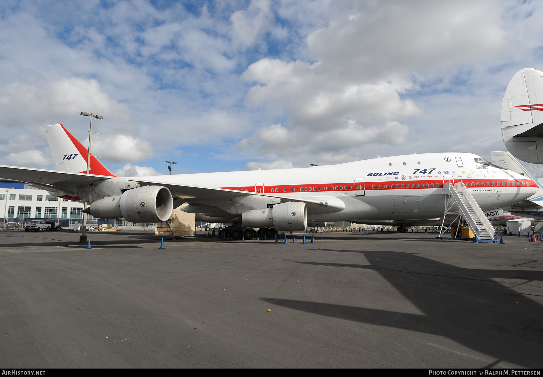 Aircraft Photo of N7470 | Boeing 747-121 | Boeing | AirHistory.net #57731