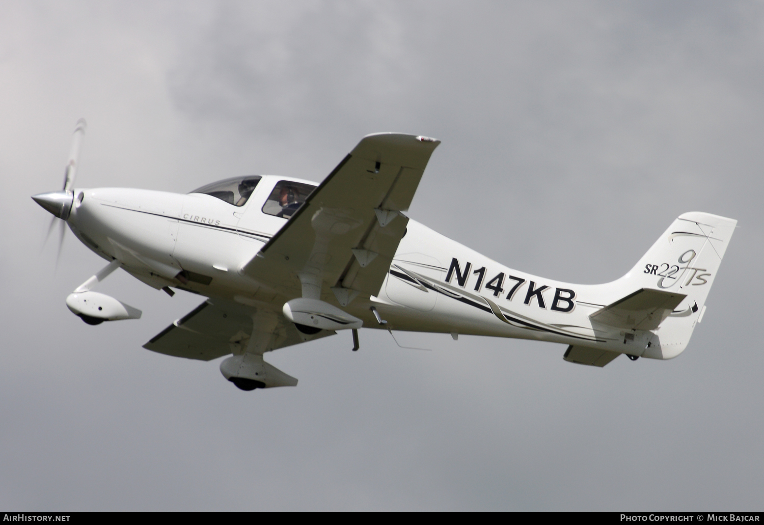 Aircraft Photo of N147KB | Cirrus SR-22 G2-GTS | AirHistory.net #57925