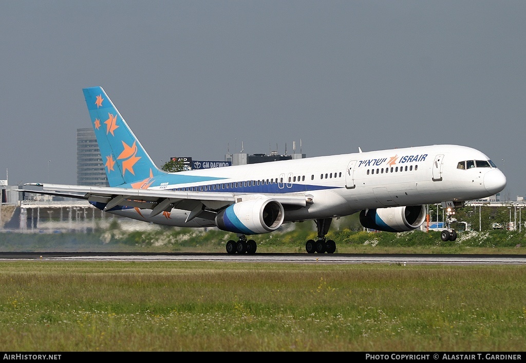Aircraft Photo of 4X-EBM | Boeing 757-258 | Israir | AirHistory.net #57986