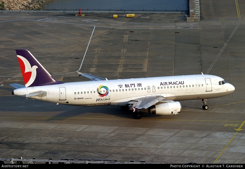 Aircraft Photo of B-MAH | Airbus A320-232 | Air Macau | AirHistory.net #58082