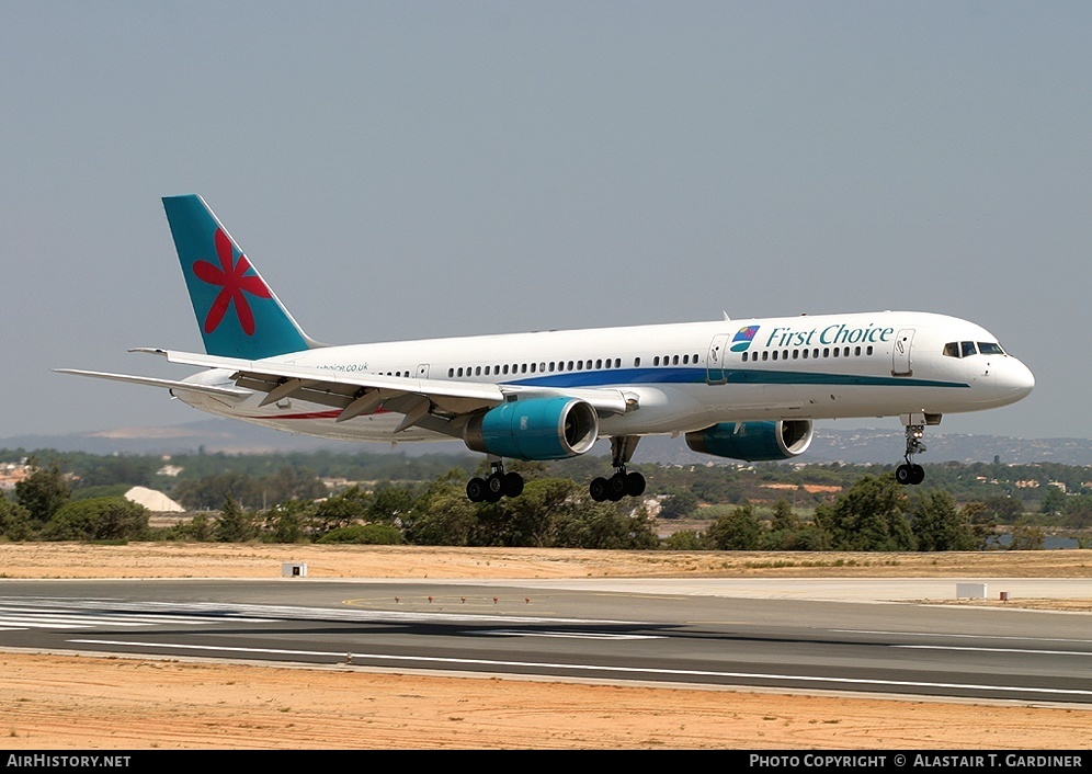 Aircraft Photo of G-OOBI | Boeing 757-2B7 | First Choice Airways | AirHistory.net #58219