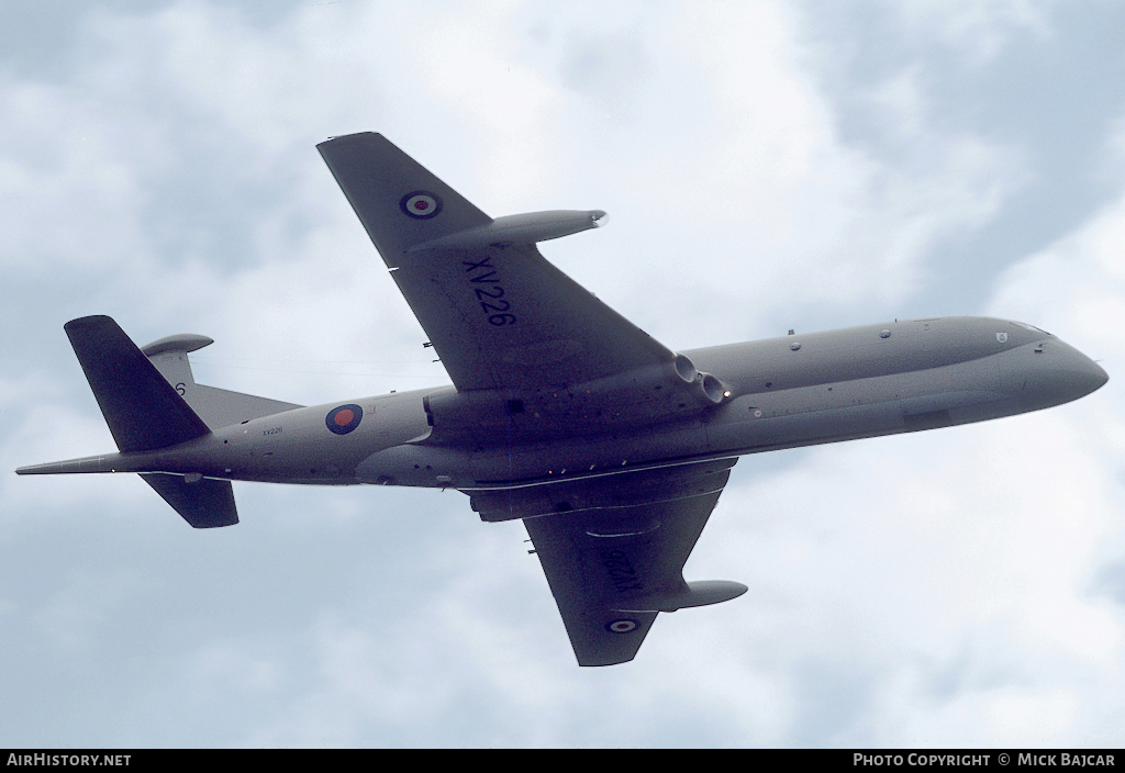 Aircraft Photo of XV226 | Hawker Siddeley HS-801 Nimrod MR.2 | UK - Air Force | AirHistory.net #58243