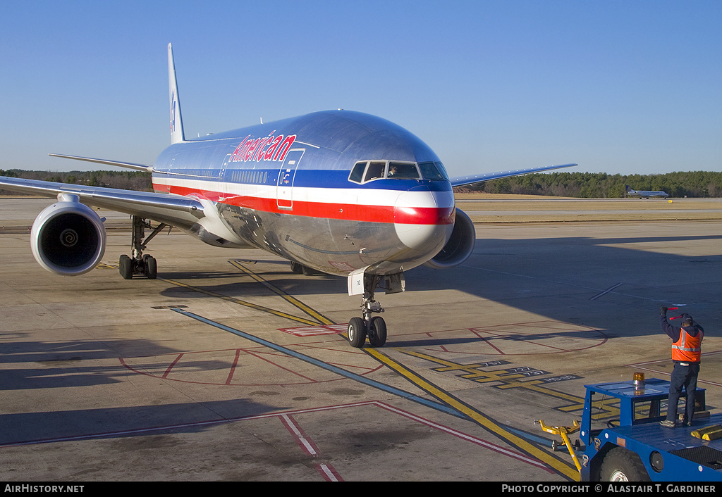 Aircraft Photo of N773AN | Boeing 777-223/ER | American Airlines | AirHistory.net #58284