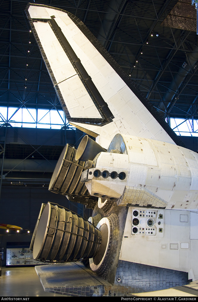 Aircraft Photo of OV-103 | Rockwell Space Shuttle | NASA - National Aeronautics and Space Administration | AirHistory.net #58295