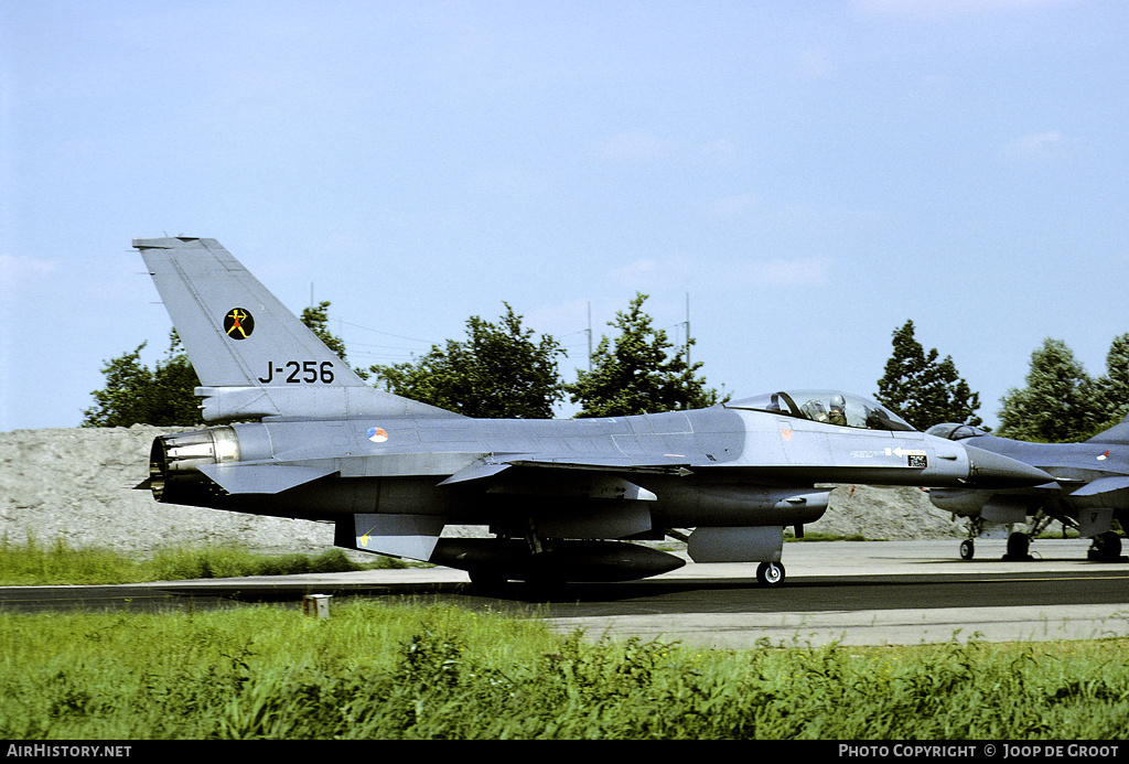 Aircraft Photo of J-256 | General Dynamics F-16A Fighting Falcon | Netherlands - Air Force | AirHistory.net #58313