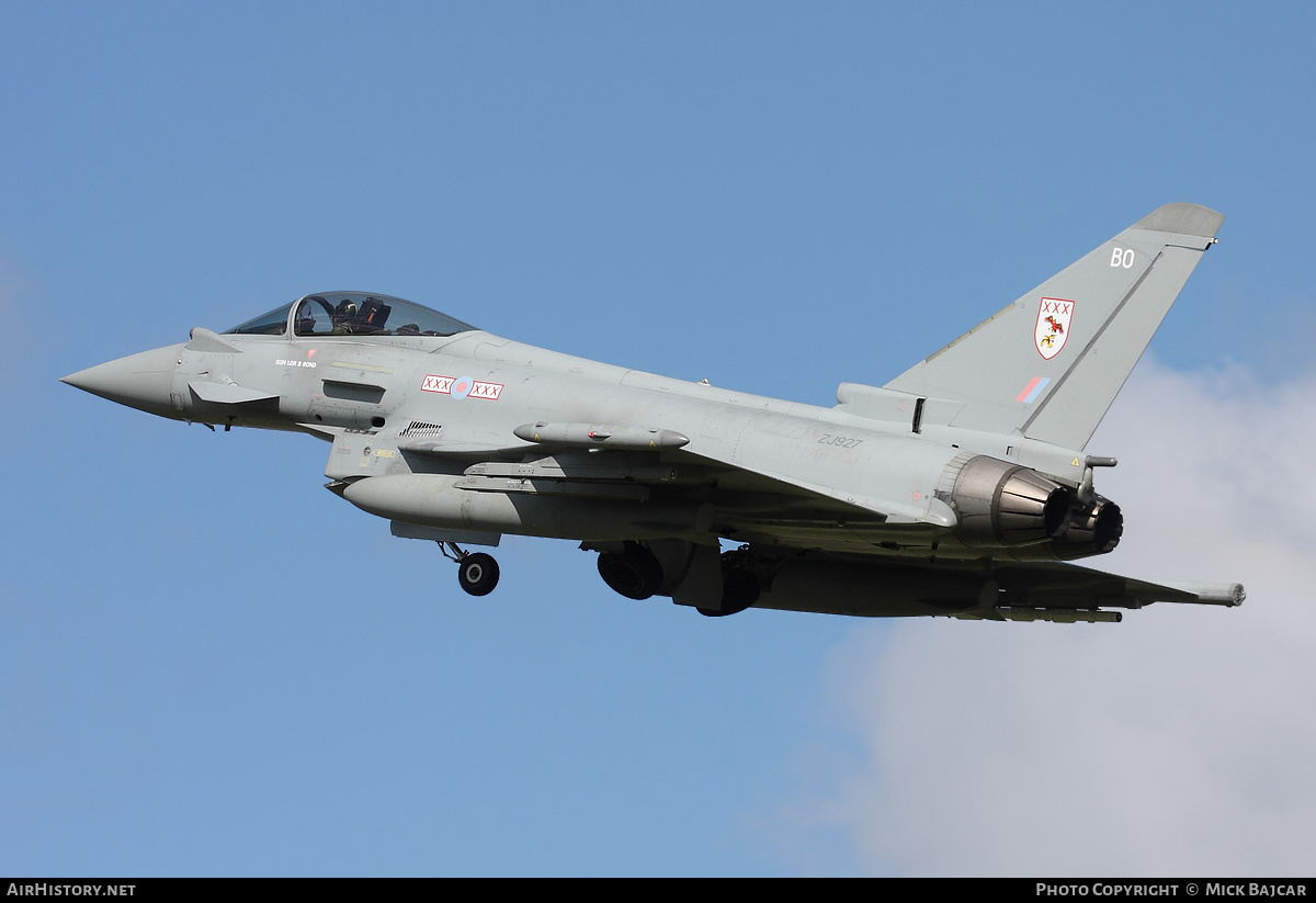 Aircraft Photo of ZJ927 | Eurofighter EF-2000 Typhoon FGR4 | UK - Air Force | AirHistory.net #58389