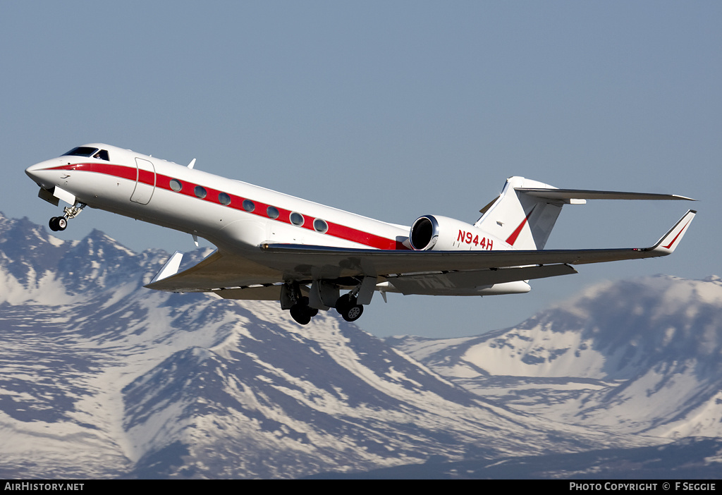 Aircraft Photo of N944H | Gulfstream Aerospace G-V-SP Gulfstream G550 | AirHistory.net #58525