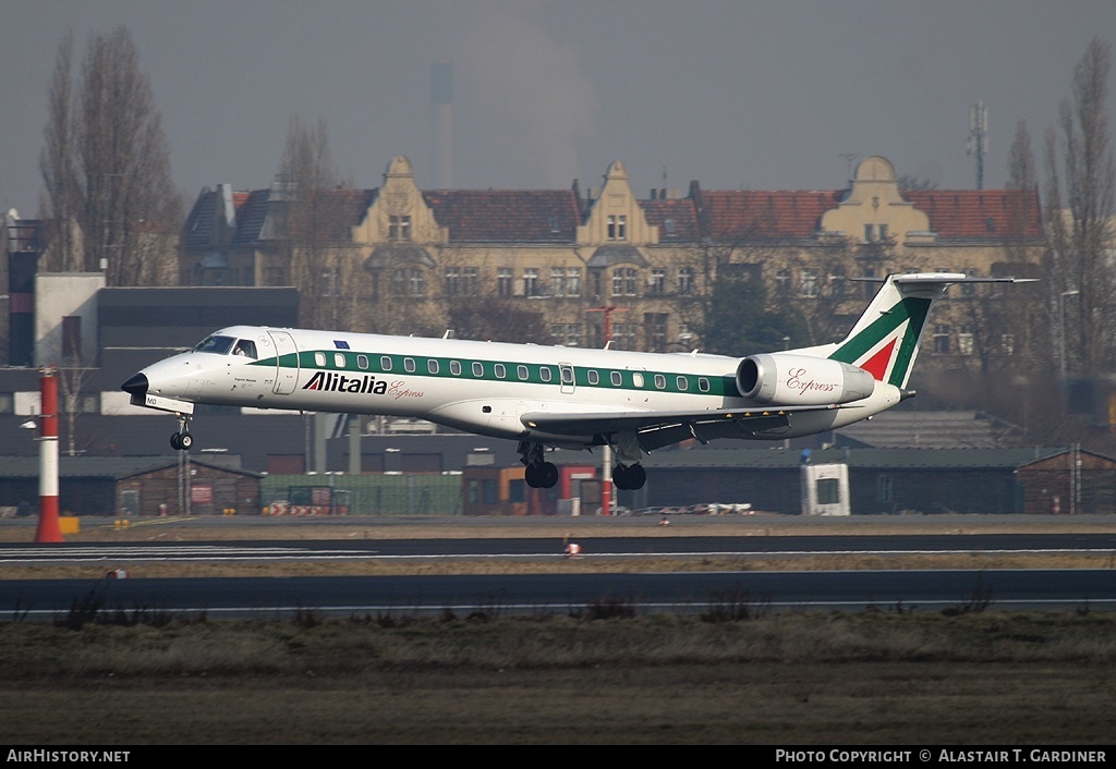 Aircraft Photo of I-EXMD | Embraer ERJ-145LR (EMB-145LR) | Alitalia Express | AirHistory.net #58606