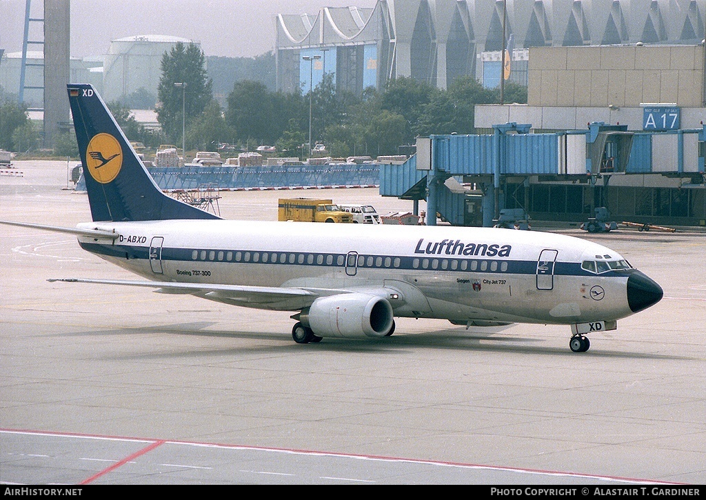 Aircraft Photo of D-ABXD | Boeing 737-330 | Lufthansa | AirHistory.net #58626