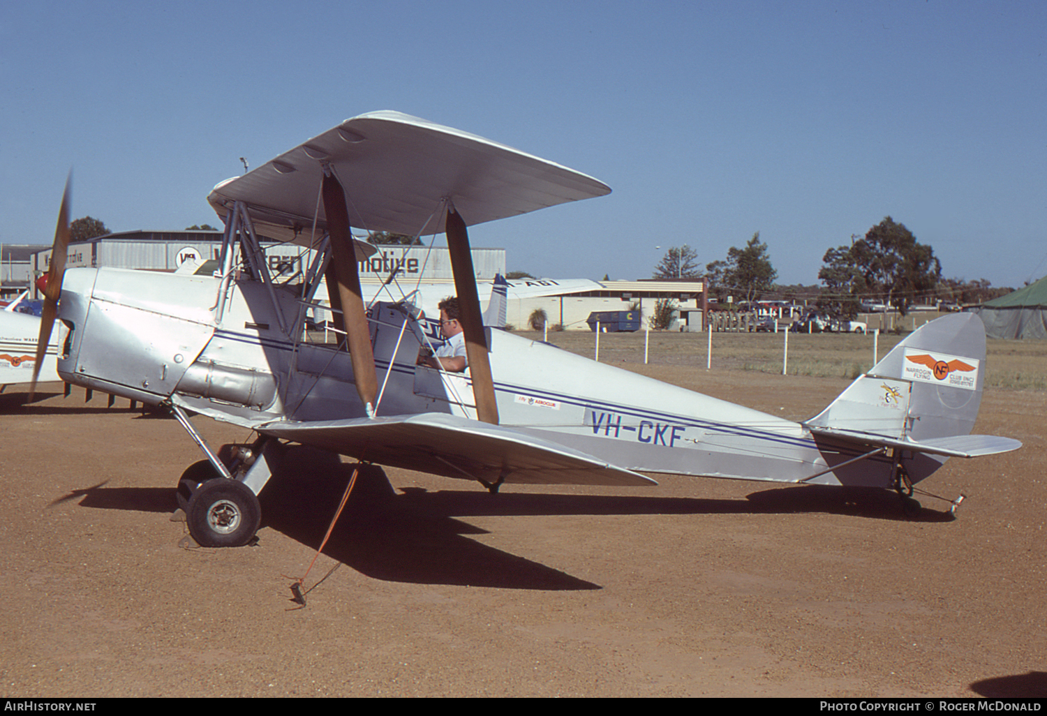 Aircraft Photo of VH-CKF | De Havilland D.H. 82A Tiger Moth | Narrogin Flying Club | AirHistory.net #58709