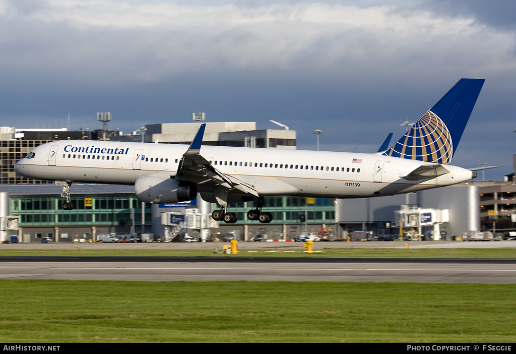 Aircraft Photo of N17139 | Boeing 757-224 | Continental Airlines | AirHistory.net #58747