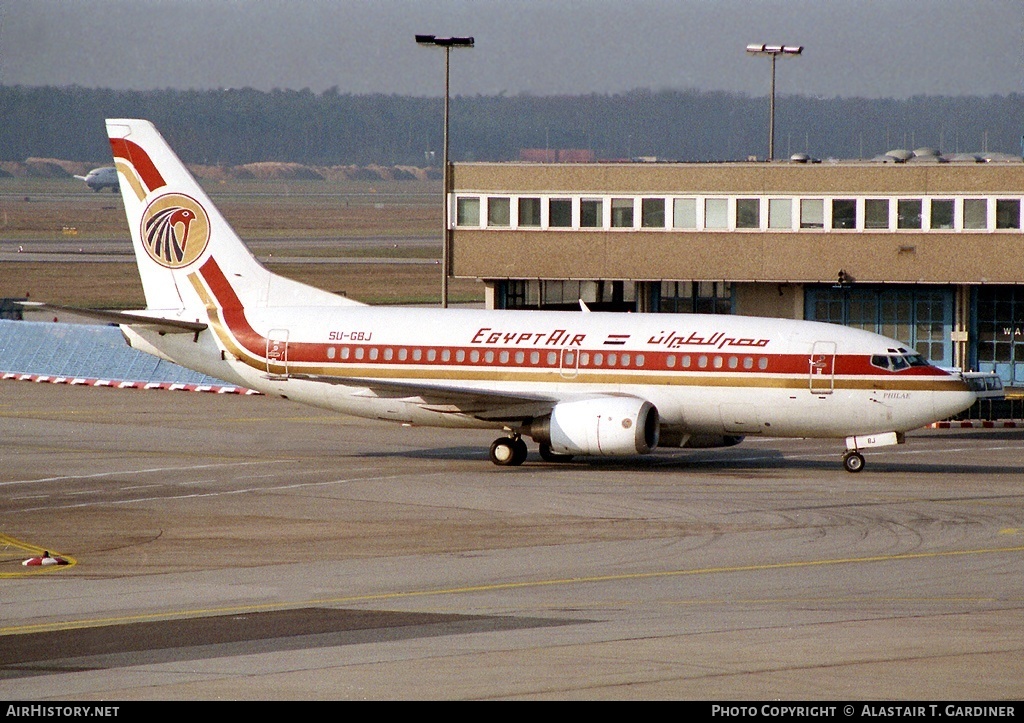 Aircraft Photo of SU-GBJ | Boeing 737-566 | EgyptAir | AirHistory.net #58778