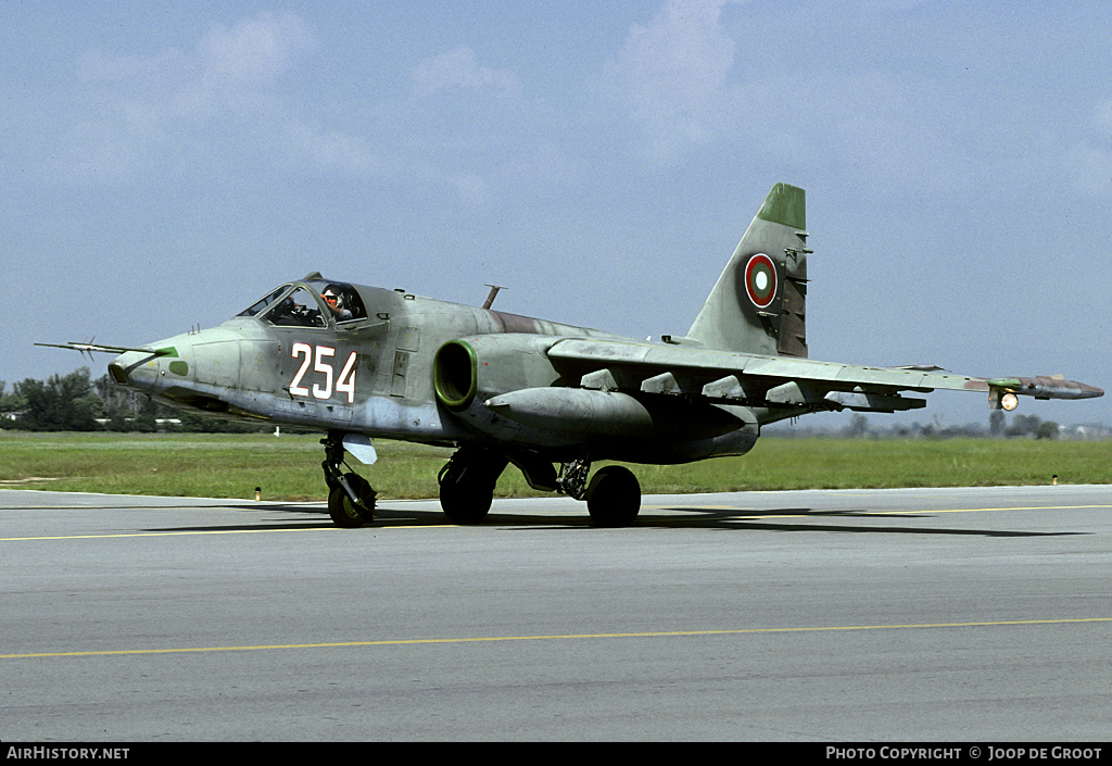 Aircraft Photo of 254 | Sukhoi Su-25K | Bulgaria - Air Force | AirHistory.net #58802
